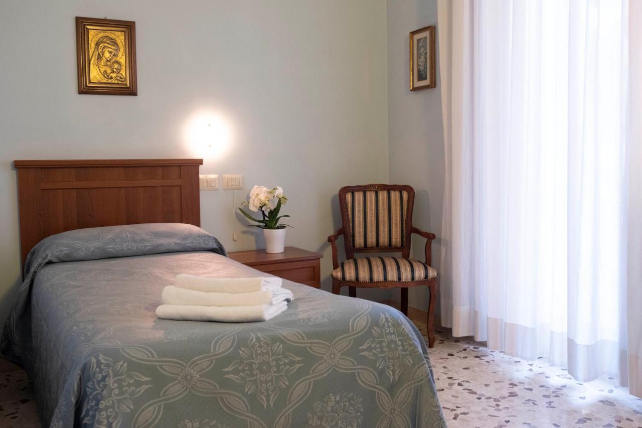 רומא Villa Fatima, Casa Per Ferie מראה חיצוני תמונה